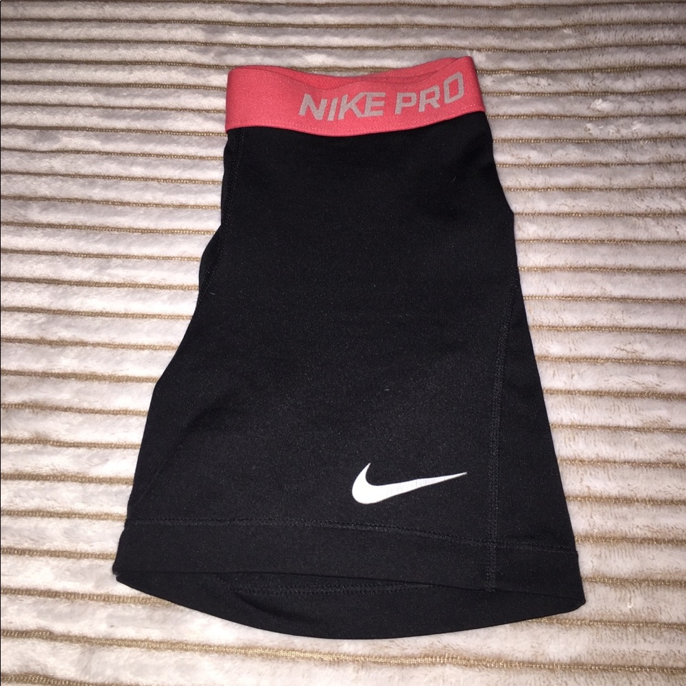 Nike pro compression shorts